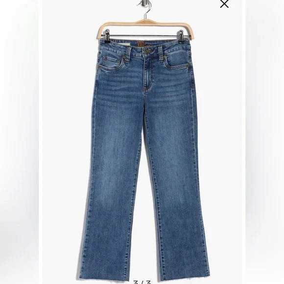 Kut firm the Kloth Nikki mid rise ankle flare jean with raw edge - Picture 3 of 11